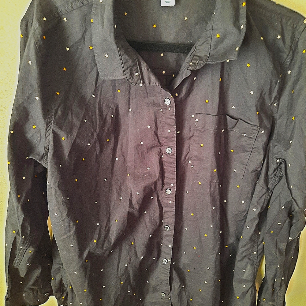 Old Navy Button down Black with Gold Stars size XL